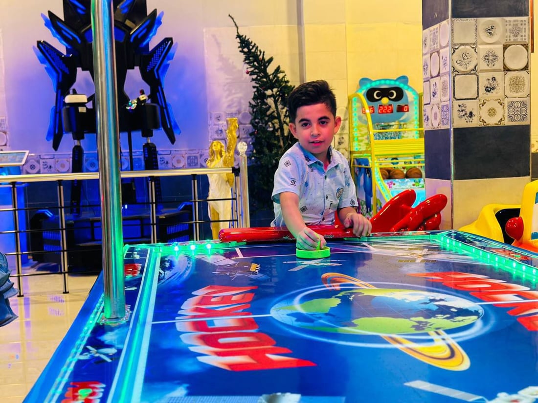 “تعالوا إلى الرمادي.. الأجواء رائعة”.. ملاهي السندباد عيد للكبار والصغار (صور)