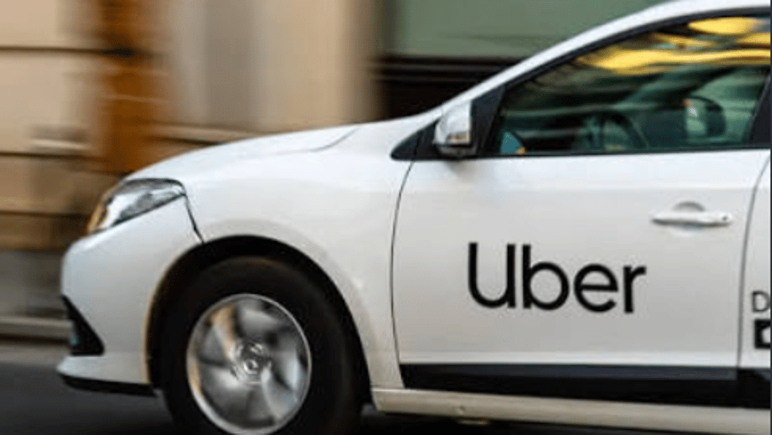 “Uber” الأميركية تريد دخول العراق بعلامتها الأصلية.. وزير النقل التقى ممثلها