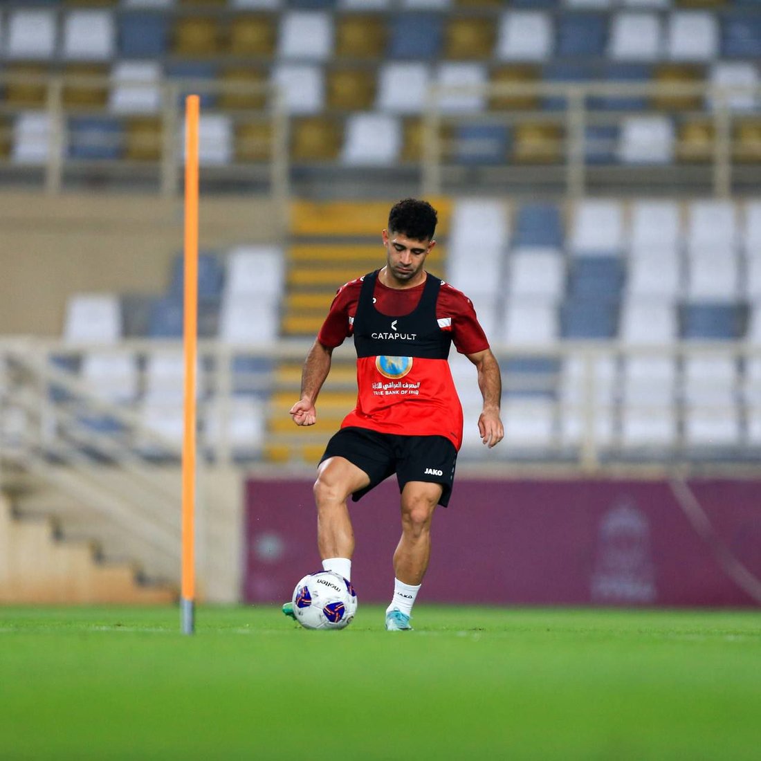 صور: منتخبنا وصل أبو ظبي.. ملحق كأس العالم ضد الإمارات الخميس