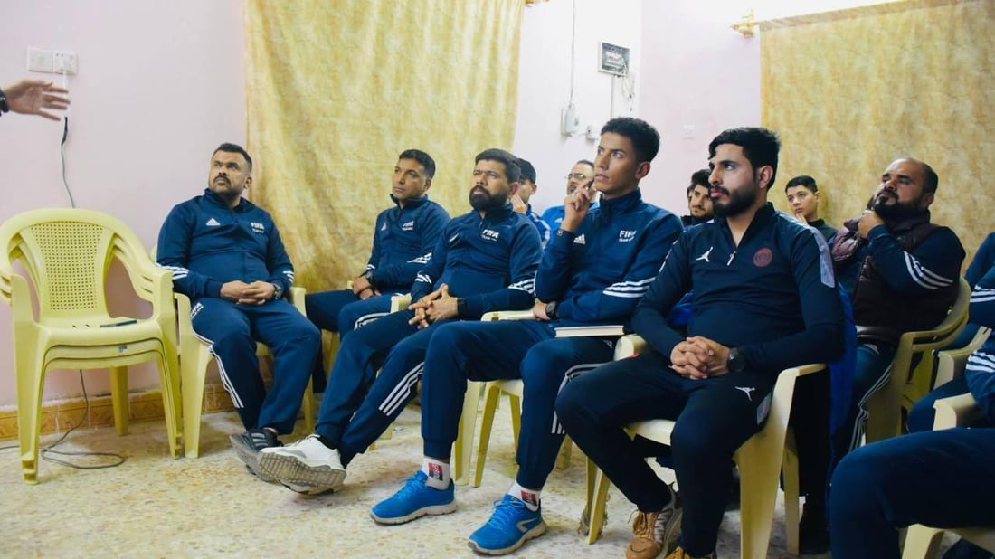 صور: الحكم البصري البارز حسين فلاح يدرّب الشباب في خور الزبير 3 أيام