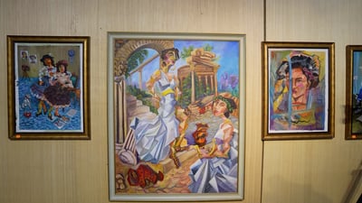 Self-taught painter stuns Basra art scene with debut gallery show
