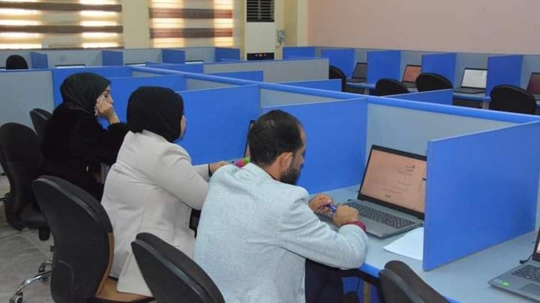 بعقوبة: مجلس الخدمة يطرح 14 سؤالا على طالبي التوظيف (صور)