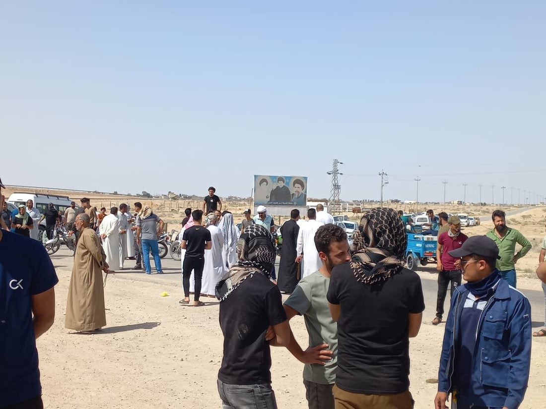 صور: تظاهرة غاضبة في الحر.. أهالي الشريعة والأنوار بلا ماء منذ شهرين