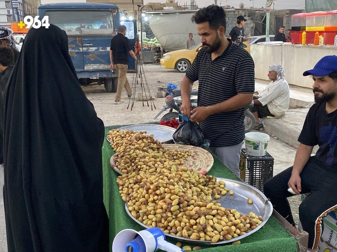 صور: “الشويثي” لم يعد للأثرياء.. بساتين النخيل ترفد الناصرية بكميات وفيرة