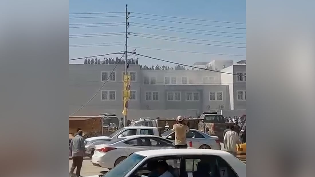 النجف.. 16 حالة اختناق بحريق 