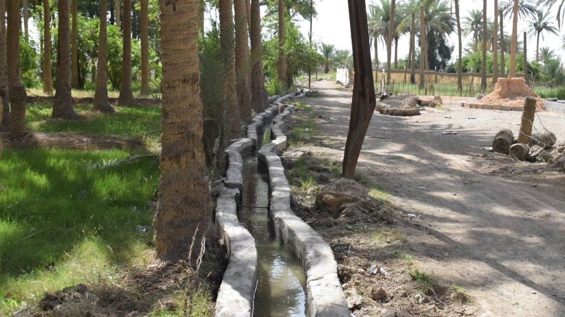 مشاهد ملهمة من ناحية البغدادي: الأهالي أحيوا ساقية قديمة لإرواء 150 بستاناً (صور)