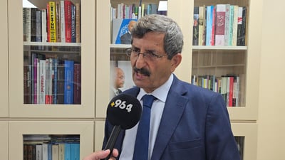 کتێبخانەی تایبەتیی دکتۆر بەرهەم و بەڵێن ساڵح بەخشران بە بنکەی ژین