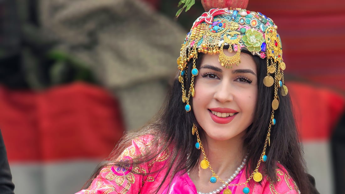 فرۆشیارێک براندێکی بەناوی کچەی هەنار داناوە