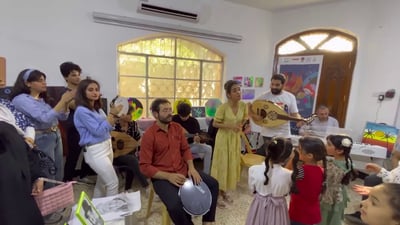 لحظات استثنائية لأطفال المشراق .. رقص ومرح على أنغام “تك تك يا أم سليمان”