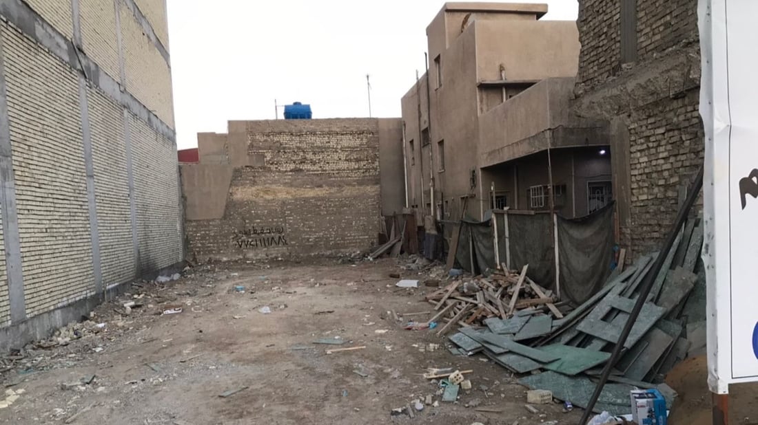 أسعار العقارات في عامرية بغداد تتخطى المنطق.. والسكان: هذا لا يفيدنا أبداً (صور)