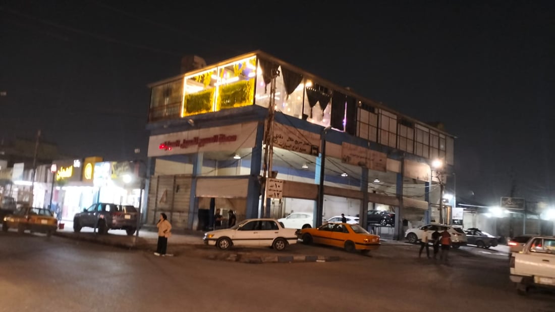 ليالي شارع المسبح أحلى ما في بغداد الجديدة.. تجارة وشاي وعشاء فاخر (صور)