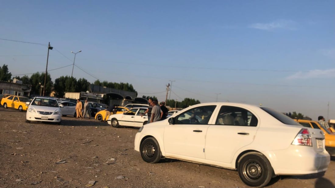 سيارات يصطادها “البياعة شراية” في بغداد والأسعار”بلاش”.. صور من البيع المباشر