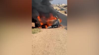 فيديو: احتراق سيارة على طريق الكسك وفزعة موصلية لمساعدة السائق