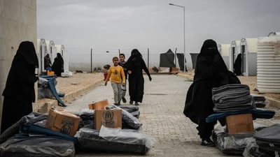 سوريا تعلن إغلاق مخيم الهول.. وإعادة دمج العوائل ستكون بعيداً عن الإعلام