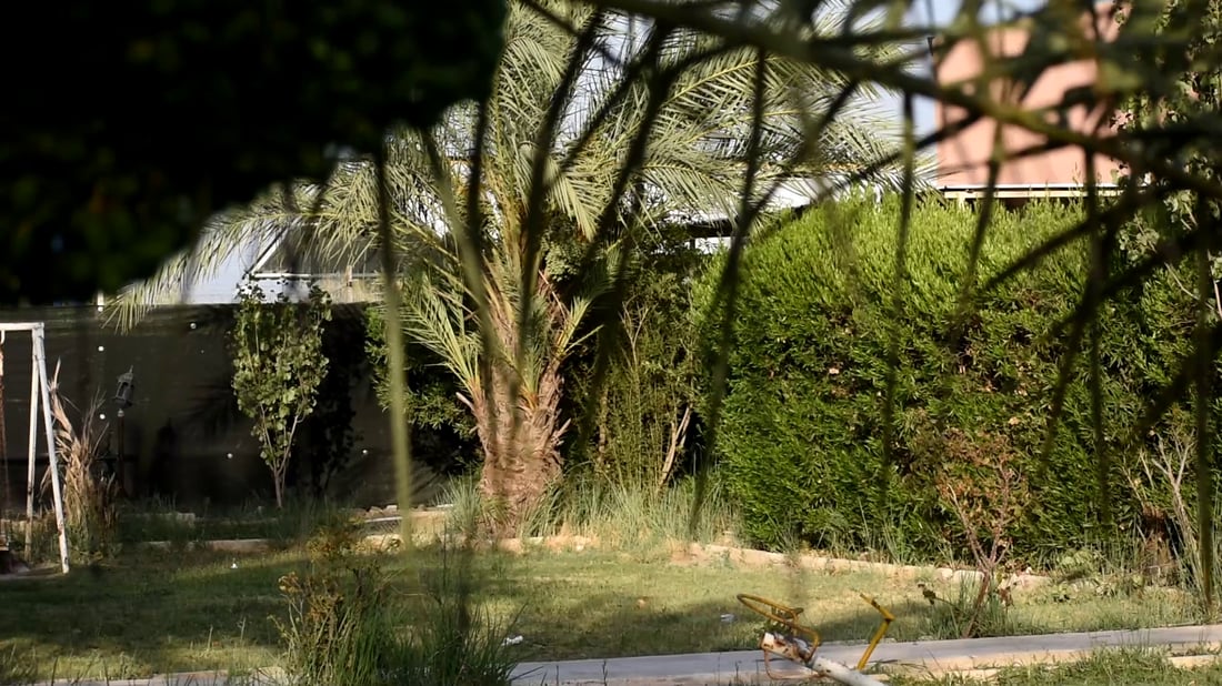 حفلات “باربكيو” ومسابح باردة.. صور من شاليهات الصقلاوية البعيدة عن صخب المدينة