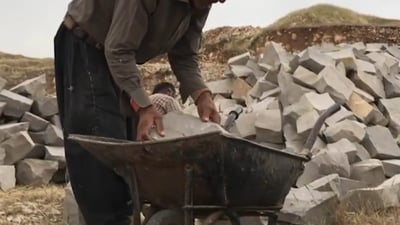 Skilled stonemason in Sulaymaniyah village discusses his 44 years of craftsmanship