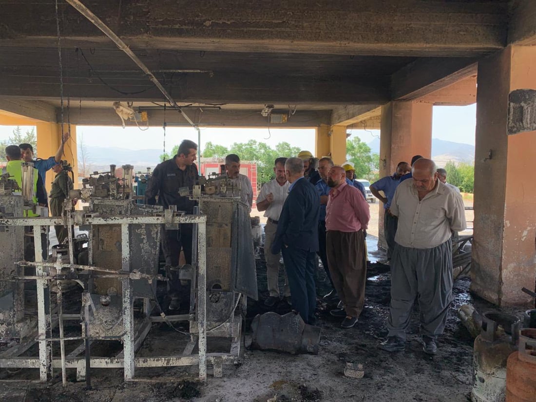 کارگەی غازی قەڵادزێ ئاگریگرت و دوو کارمەند بریندار بوون