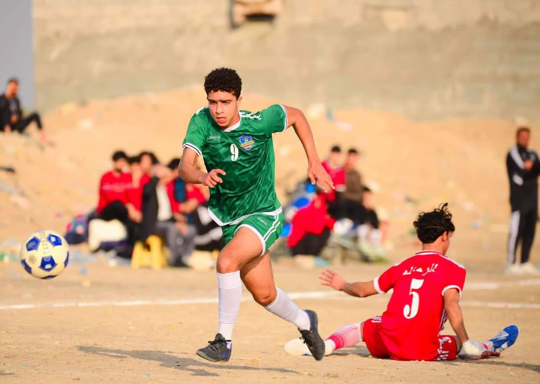 Sports photographers in Basra quit in protest over low wages