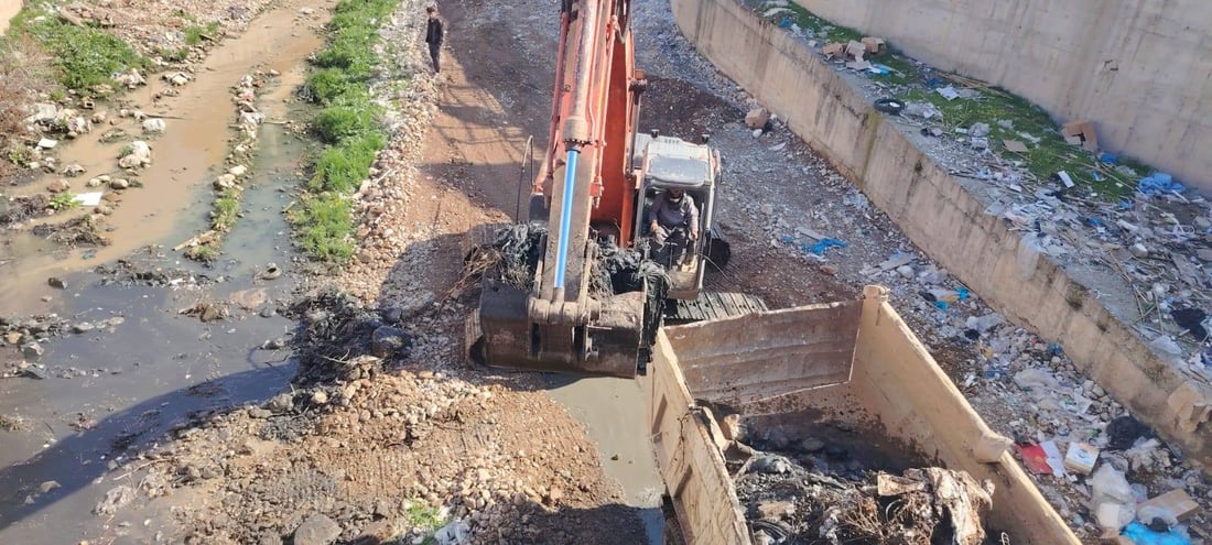 چەمی چەقان لە زبڵ و خاشاک پاککرایەوە