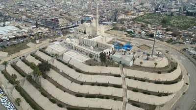 انتظروا مفاجأة بين عظام الآشوريين.. مئذنة النبي يونس صعدت من جديد