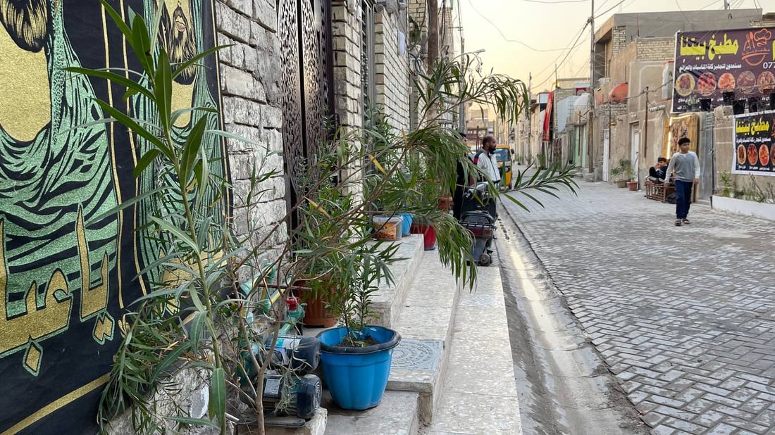 صور: زقاق في مدينة الصدر ستودّ أن تعيش فيه.. علي حسين فعل هذا كله