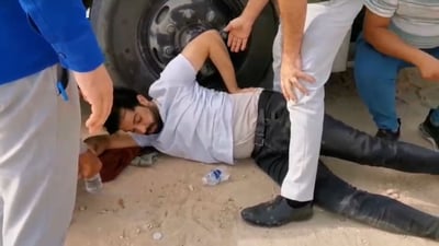 فيديو جديد يوثق الاعتداء على حافلة معلمي كربلاء.. والمشتكون على الجيش تجاوزوا 100