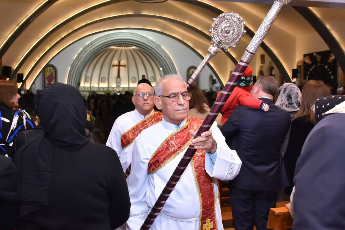 Photos: Somber Christmas Mass in Hamdaniya