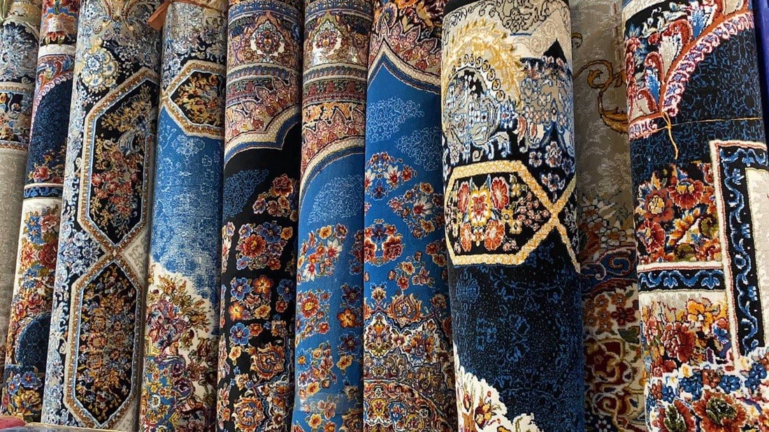 تأخر الشتاء يطيح بأسعار السجاد.. و”الموكيت” مرغوب أكثر في الناصرية (صور)