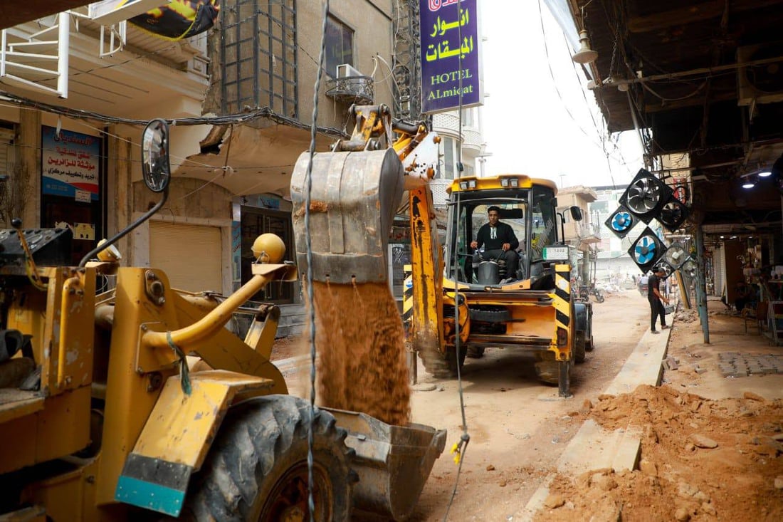 صبراً يا أهل العباسية الشرقية والغربية.. بلدية كربلاء ستضع المرمر بدل المقرنص