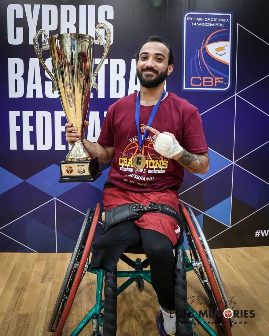 “حسن باسكت بول” تفوق على تهديدات الفصائل.. من مطارد في الناصرية إلى بطل قبرص