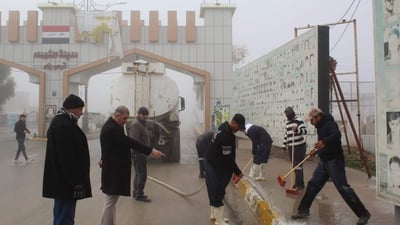 تلعفر: الأهالي والبلدية يطلقون حملة لتنظيف المدينة من الأنقاض (صور)