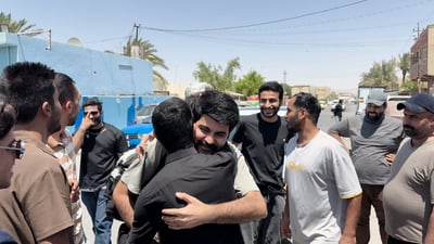 الحسينية سعيدة بالإفراج عن محمد عاشور.. الاستئناف نقضت حكم الحبس (فيديو)