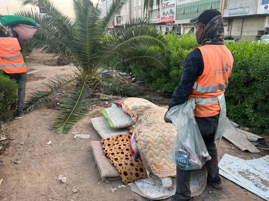 هێشتا خەڵک هەموو لەخەو هەڵنەستابوو، دەروازەکانى چوونە ناو هەولێر شۆردران