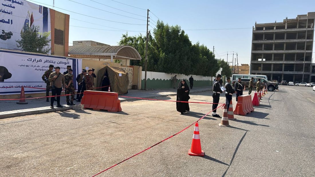 النجف الآن: إقبال ضعيف على مراكز الاقتراع مع الاقتراب من منتصف النهار