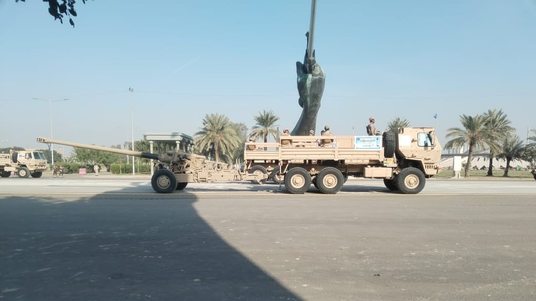 الدبابات تستعرض في بغداد.. رئيس الأركان جاهز تحت قوس النصر لـ 6 كانون.. فيديو 964