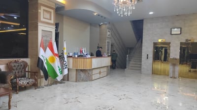 لە کەلار ئوتێلێک دەرگای بۆ لێقەوماوان خستە سەرپشت