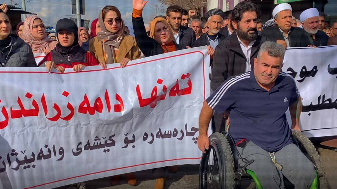 مامۆستای ناڕازی هەڵەبجە و سێ قەزای سنوورەکە؛ بایکۆت ناشکێنین