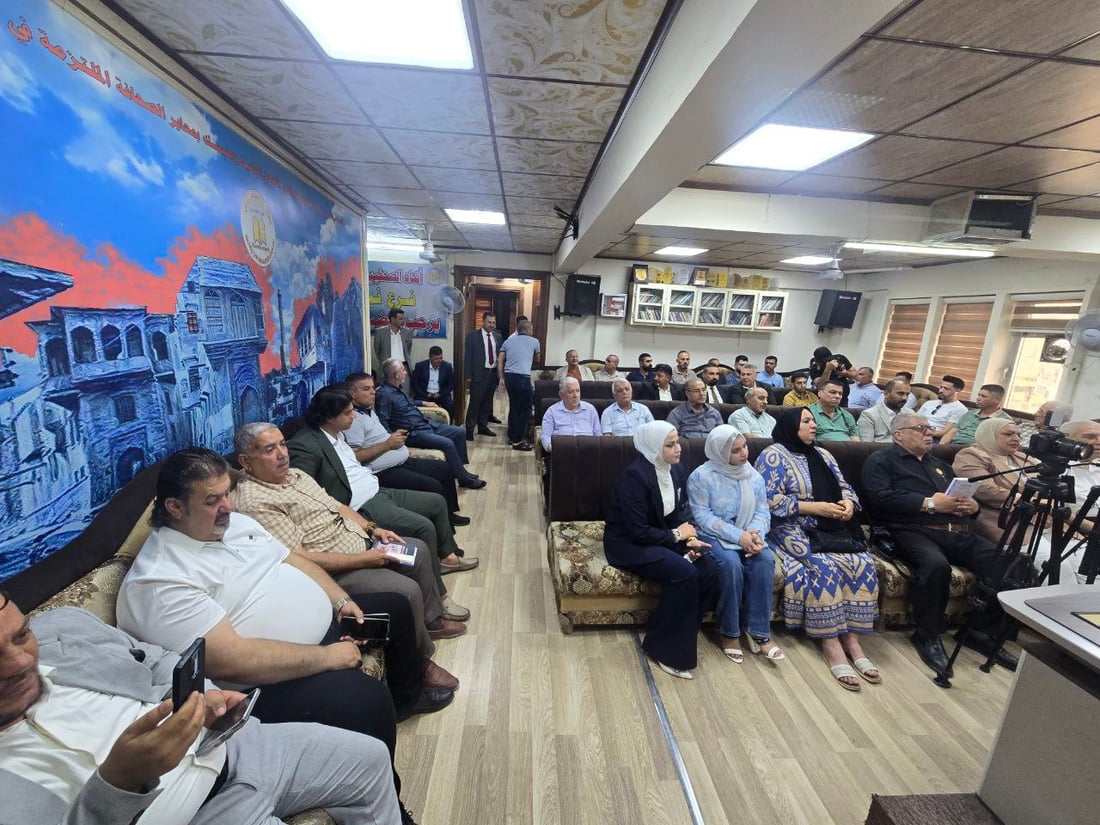 شاعر موصلي فقد عائلته في فاجعة العبارة يصدر ديواناً شعرياً بحضور وزير الثقافة