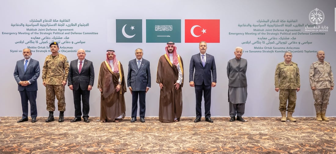 السعودية وتركيا وباكستان تتحرك عسكرياً.. حلف مكة يفعل الدفاع المشترك
