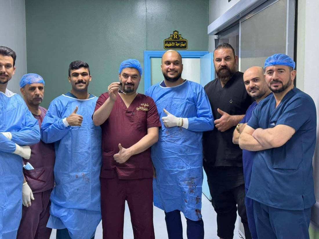 الديوانية.. إنقاذ شاب بعد طعنة بسكين “أم الياي” في الرأس (صور)