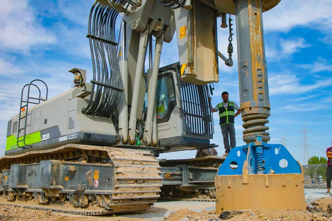 صور: بغداد تدق ركائز مجسرات المدخل الشمالي.. نسبة الإنجاز تخطت المخطط ب20%