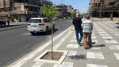 الأسفلت لا يرضي أهالي الكرادة: شارع الداخل أجمل بـ “المقرنص”