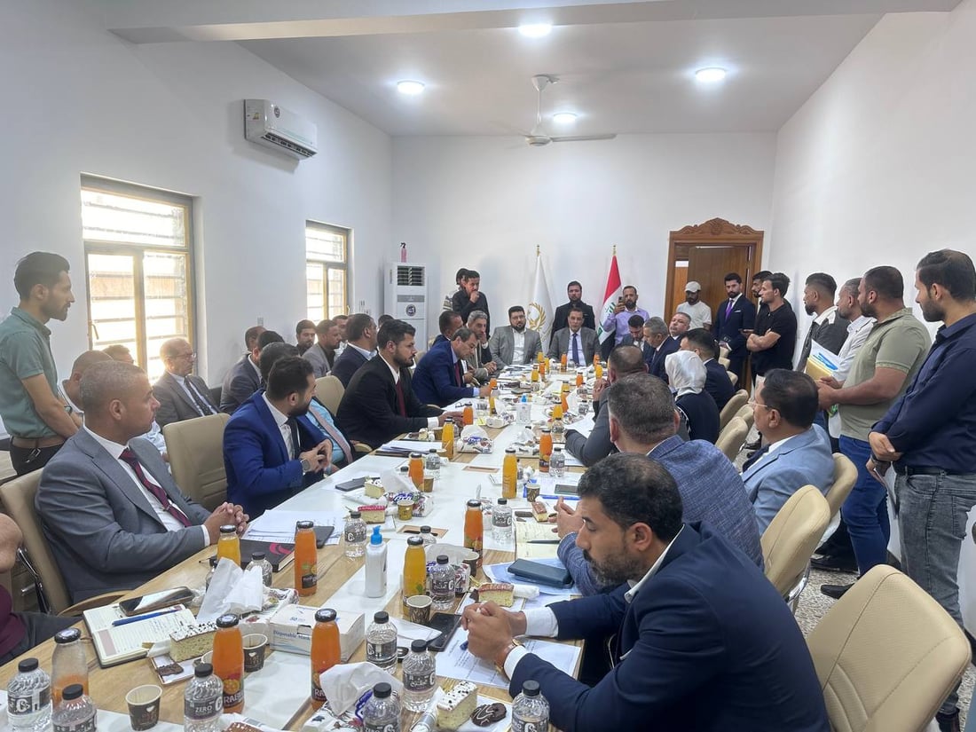Government delegation visits oil-rich Basra to listen to residents