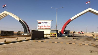Stranded travellers let through as authority calls Iran crossing closures routine