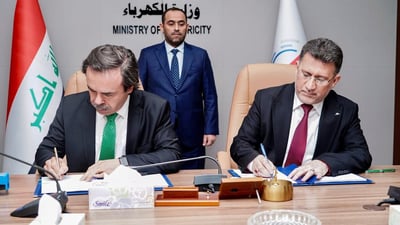 Iraq signs agreements with TotalEnergies for solar power plant in Basra
