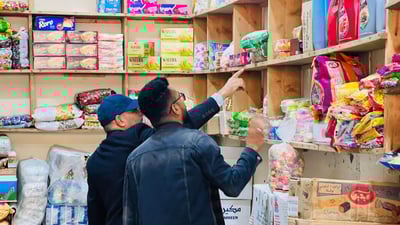 ارتفاع الدولار ينعكس فورا على أسواق البصرة