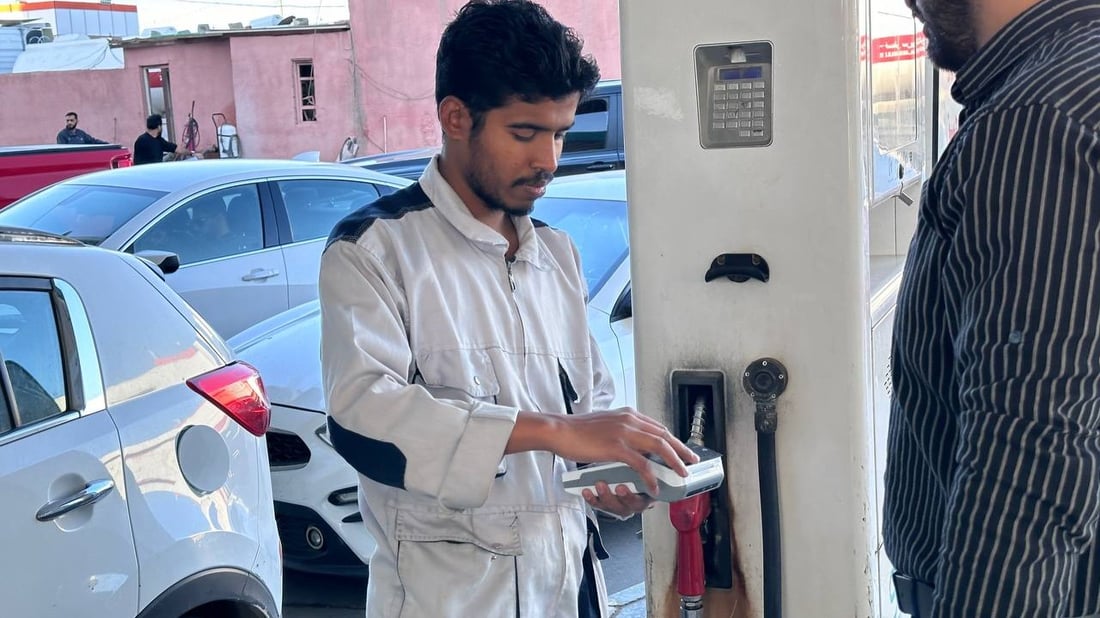 صور: بانزينخانات البصرة ترتبك مع “الدفع الإلكتروني” والبعض لم يحصلوا على بطاقات