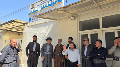 “باوەگیان بێتاقەت مەبە شانازى پێوە دەکەم”