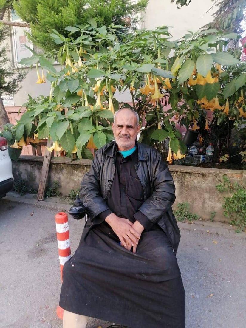 “زاهي” سيء الحظ يحلم بتشجير العراق ويعرض خبرة باكستان في بنك البذور (فيديو)