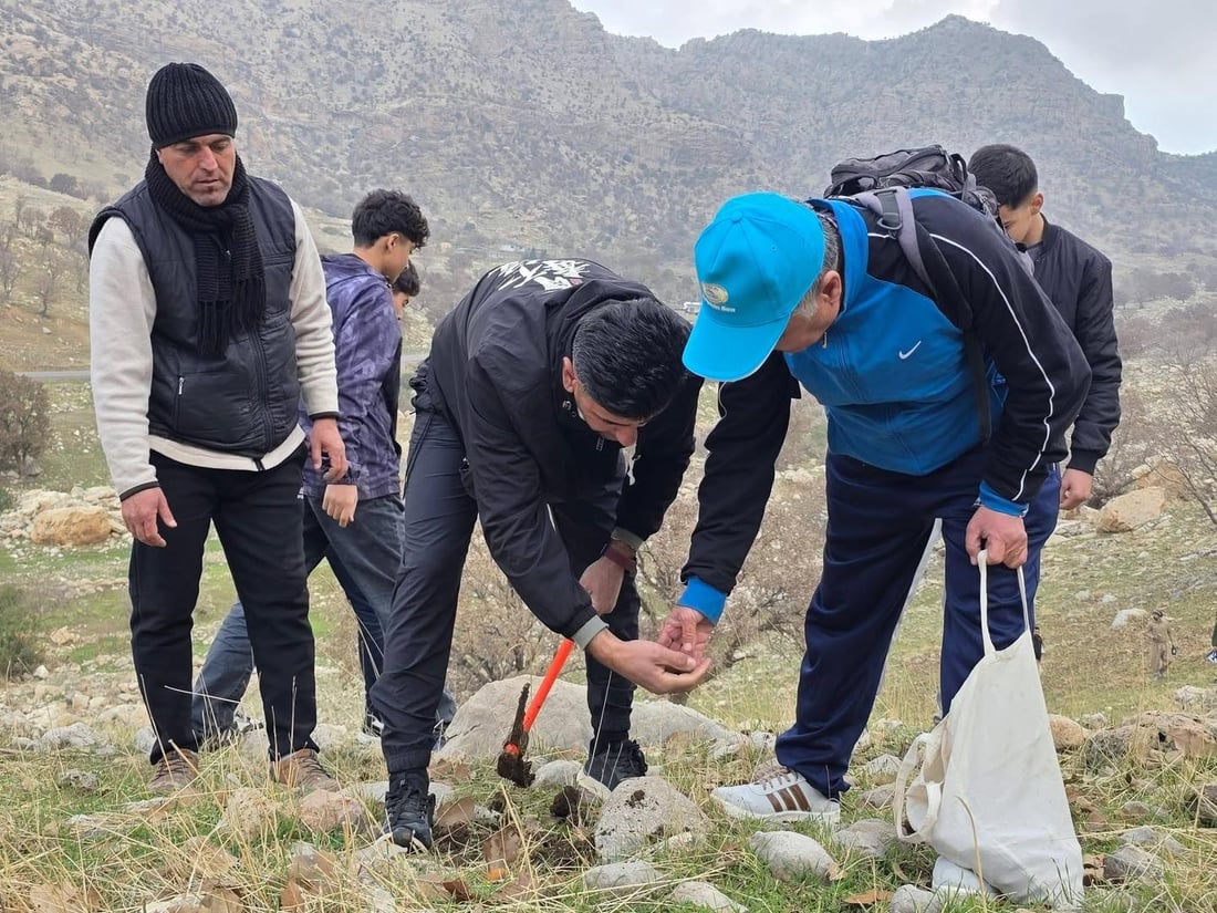 لە هەڵمەتی زاگرۆسانە 60 کەس بەیەکەوە بەڕوویان لە بناری بەمۆ چاند